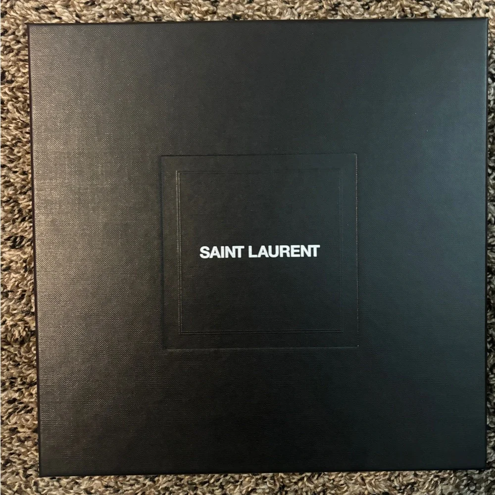 NWT • SAINT LAURENT • Chain Infinity Charm Belt • Gold • Size 85 • Luxury